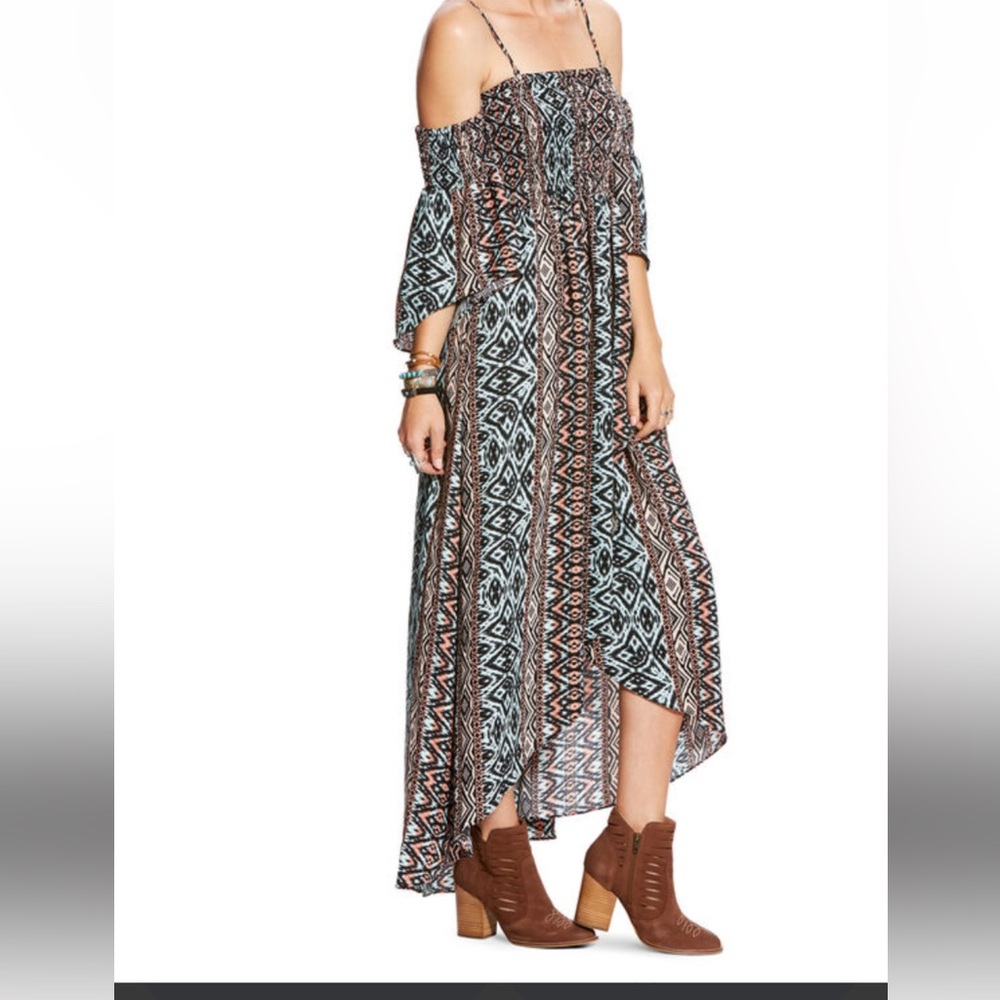 Ariat High Low Off-Shoulder Dress - Black, White, Brown